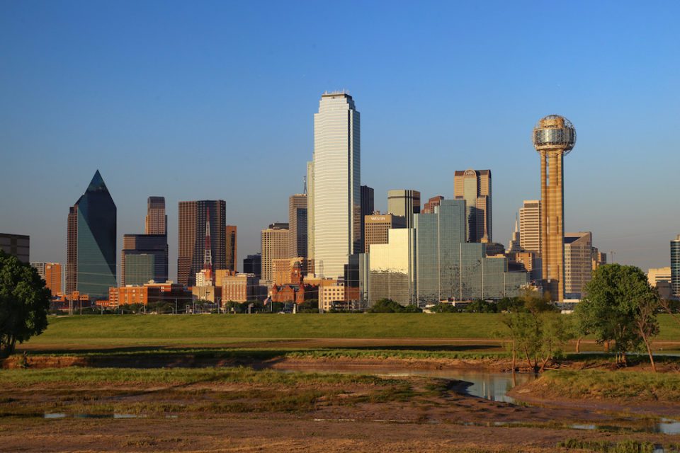 Best Places To View And Photograph The Dallas Skyline - UponArriving