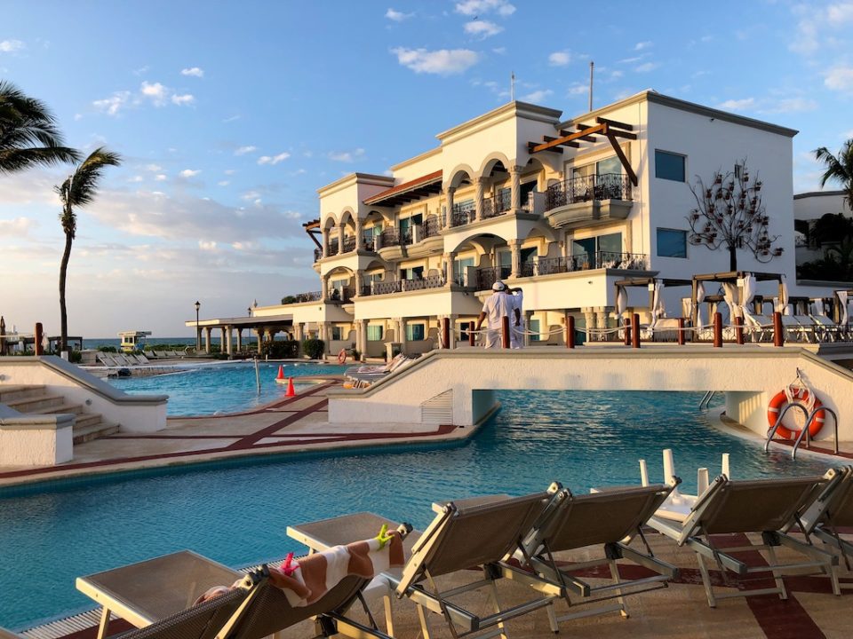 Hilton Playa del Carmen, Mexico Review (Junior Suite) [2019] - UponArriving