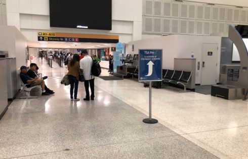 American Airlines Admirals Club Houston IAH 7 - UponArriving