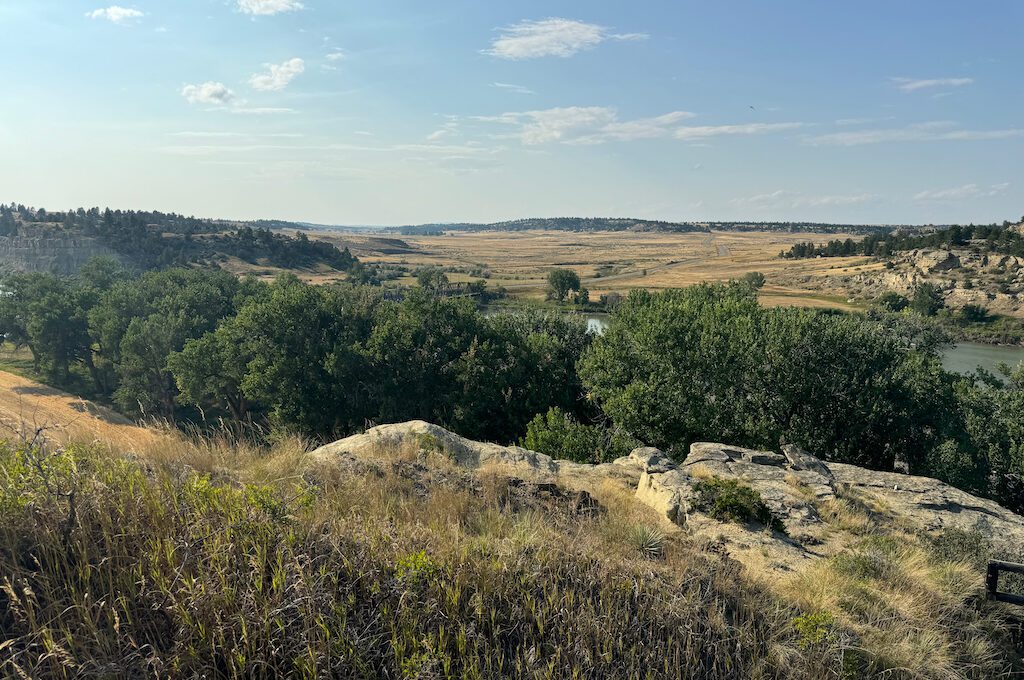 Pompeys Pillar view